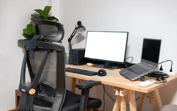 Physical Therapy At Work: Ergonomics and Posture