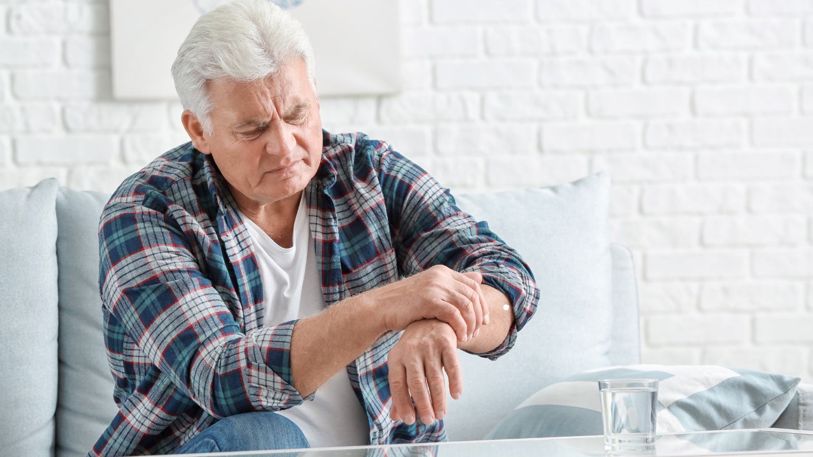Early Signs of Parkinson’s Disease: What to Look Out For